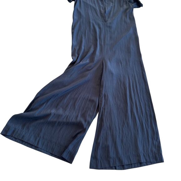 Aritizia Babaton Navy Blue Jumpsuit xxs elegant - Picture 1 of 2